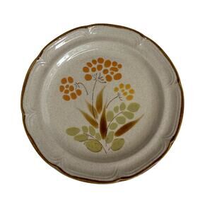 Vintage Dinner Plate in Somerset Pattern by Hearthside Handpainted 1970s